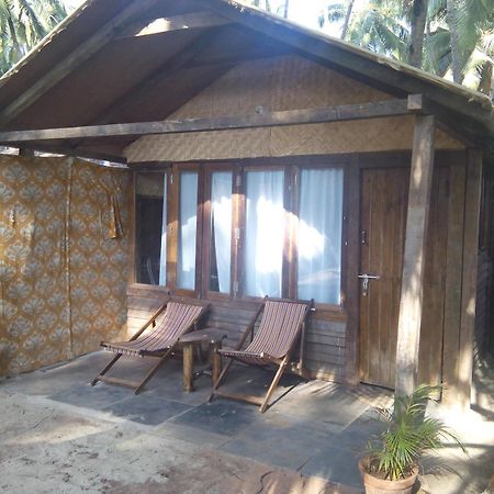 Cafe Del Mar Beach Bungalows Hotel Palolem Bagian luar foto