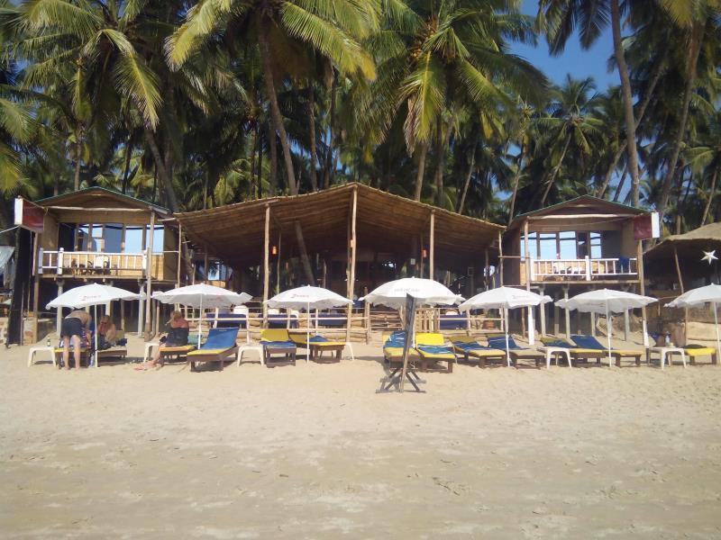 Cafe Del Mar Beach Bungalows Hotel Palolem Bagian luar foto